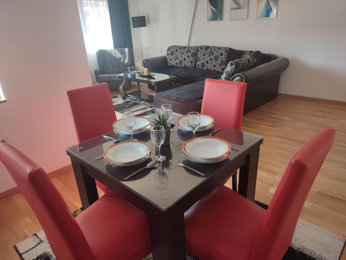 Antoni Apartment Скопье Экстерьер фото